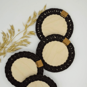 Háčkovaný podtácek hnědý