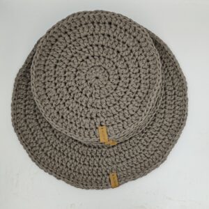 Šedé prostírání kulaté