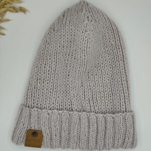 Ručně pletená čepice