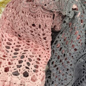 Bavlněný háčkovaný šátek Cirkle