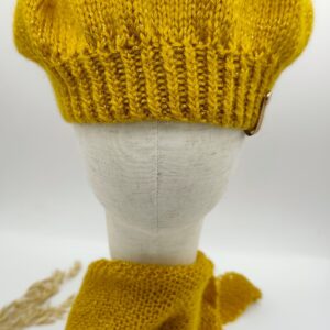 Baret a šátek horčicová