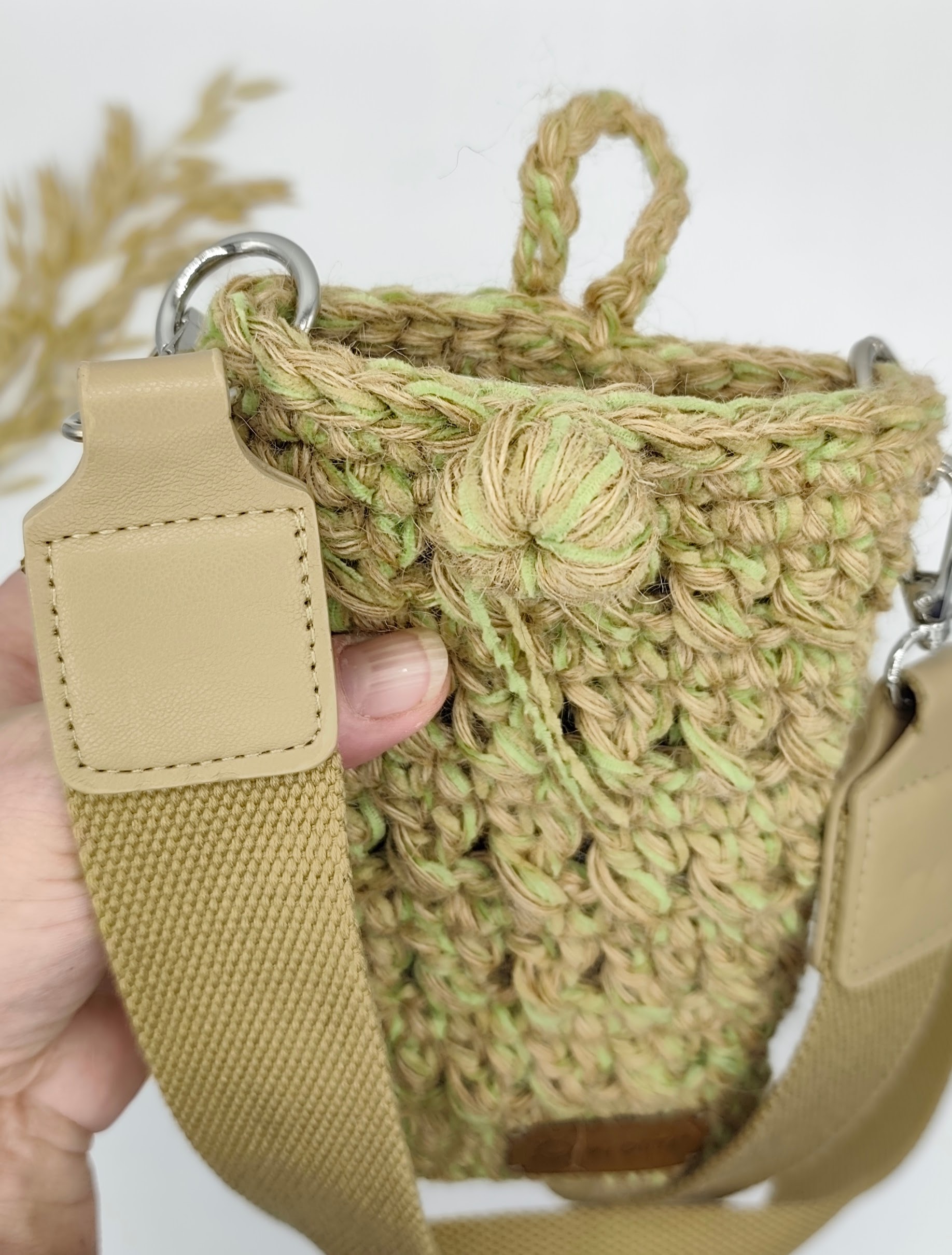 Mini kabelka na mobil 28 Mini kabelka na mobil